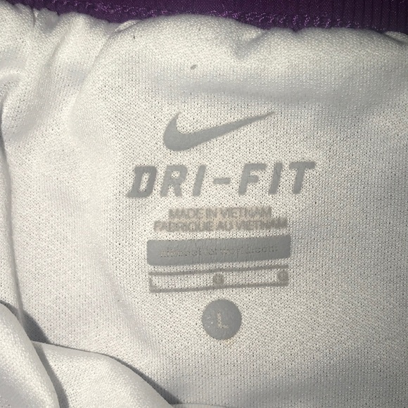 Large in kids , EXTRA SMALL  in adults !! - Picture 3 of 3